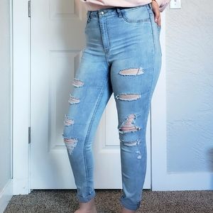 H&M Highwaisted Jeans